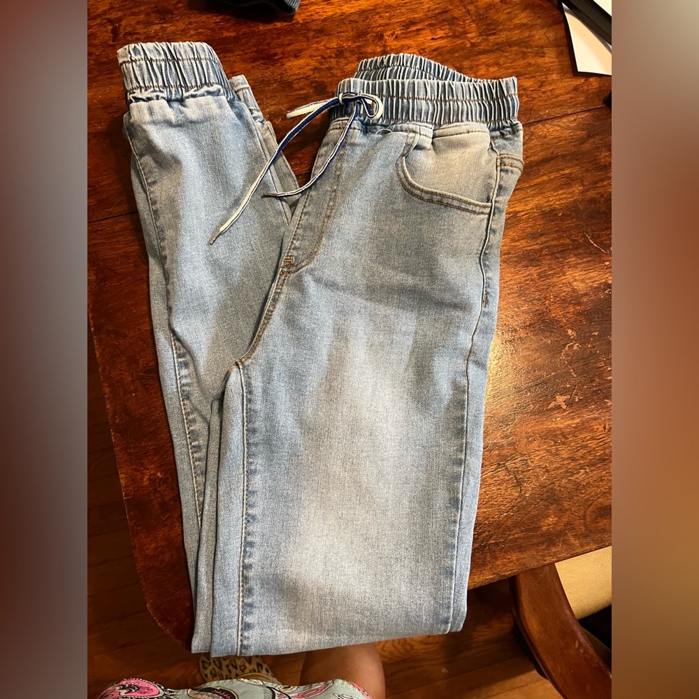 Women’s joggers